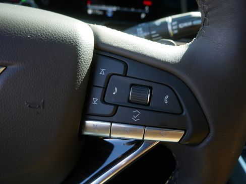 Used 2024 Cadillac Escalade ESV Sport w/ LPO, ONYX Package image 27