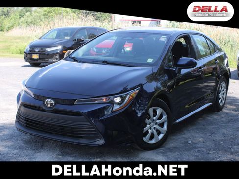 Used 2024 Toyota Corolla LE FWD image 1