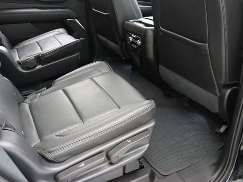 Used 2021 GMC Yukon Denali AWD/4WD image 45