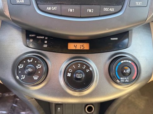 Used 2011 Toyota RAV4 4WD w/ Base L4 Extra Value Pkg image 31