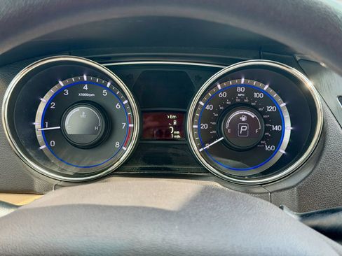 Used 2013 Hyundai Sonata GLS FWD image 30