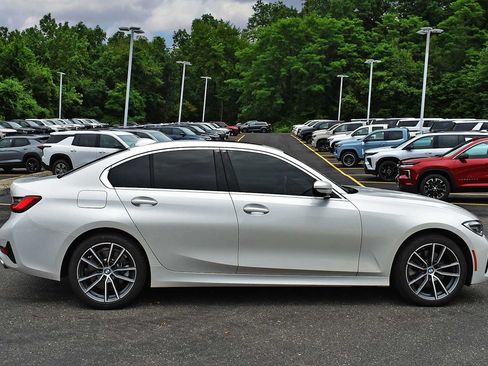 Used 2021 BMW 330i xDrive Sedan w/ Convenience Package AWD/4WD image 6