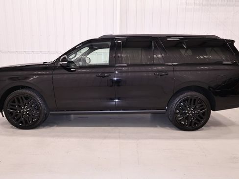 New 2027 Ford Expedition Max Platinum w/ Stealth Performance Package AWD/4WD image 6