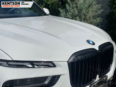 Used 2026 BMW X7 xDrive40i AWD/4WD image 12