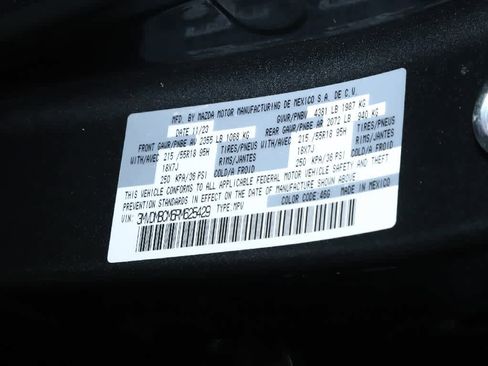 Certified 2024 MAZDA CX-30 AWD 2.5 S w/ Preferred Package image 21