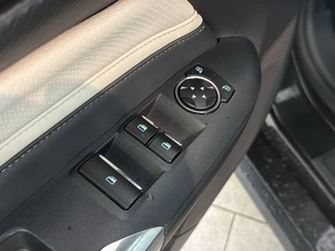 Used 2024 Ford Mustang Premium RWD image 13