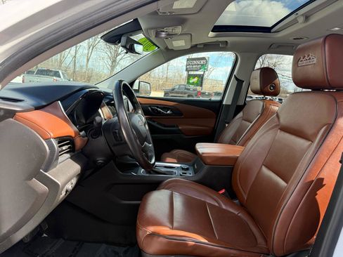 Used 2018 Chevrolet Traverse High Country image 18