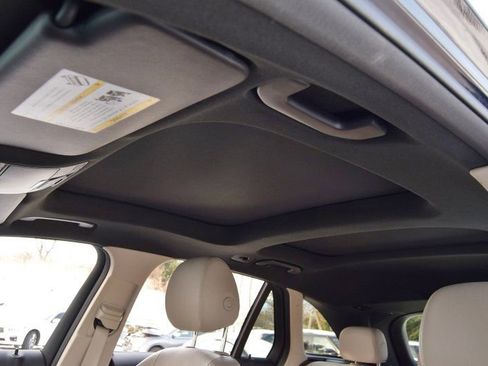 Used 2018 Mercedes-Benz GLC 300 4MATIC image 35