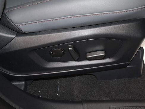 New 2026 Ford Explorer Active w/ Active Comfort Package image 31