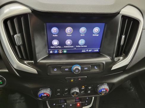 Used 2023 GMC Terrain SLE w/ Driver Convenience Package AWD/4WD image 8