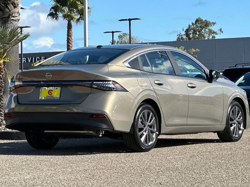 New 2026 Nissan Sentra SL w/ Floor Mat Package image 5