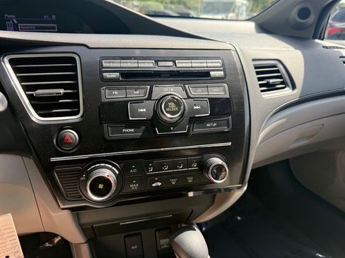 Used 2013 Honda Civic LX image 16