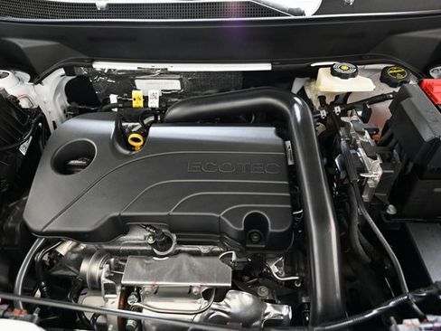 New 2026 Chevrolet Equinox LT w/ Convenience Package II image 29