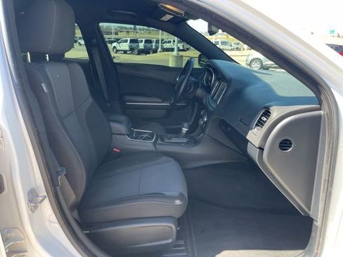 Used 2018 Dodge Charger SXT Plus image 14