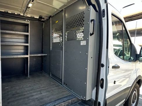 Used 2019 Ford Transit 250 148 Medium Roof RWD image 7