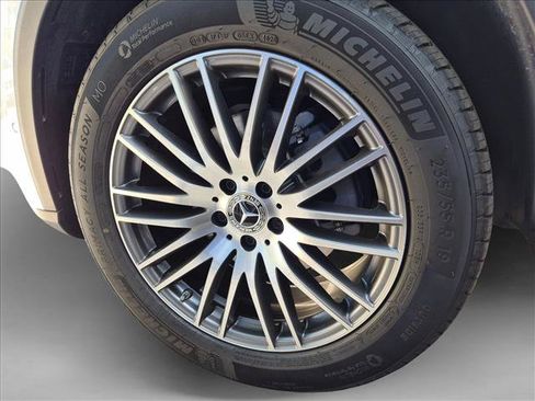 Certified 2026 Mercedes-Benz GLC 300 image 21