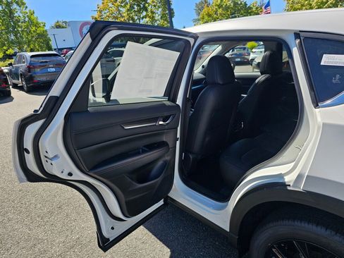 New 2025 MAZDA CX-5 Carbon Edition image 23