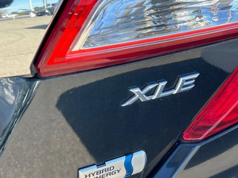 Used 2013 Toyota Camry XLE w/ Leather Pkg image 7