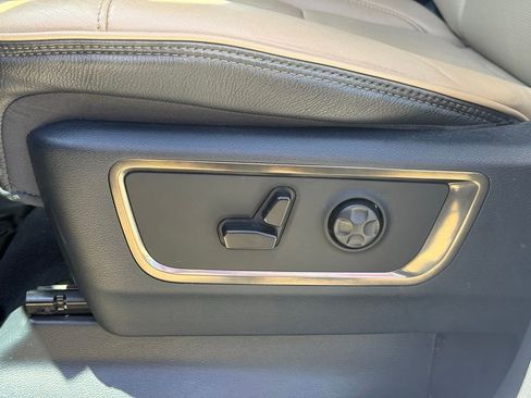 Used 2020 RAM 1500 Limited AWD/4WD image 15