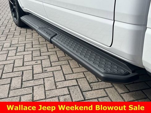 Used 2023 RAM 1500 Laramie image 16