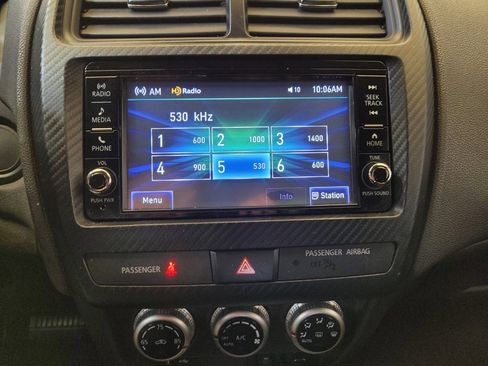 Used 2021 Mitsubishi Outlander Sport FWD image 25