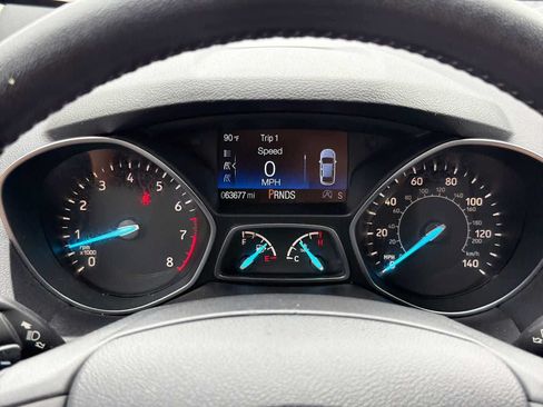 Used 2018 Ford Escape SE w/ SE Sport Appearance Package AWD/4WD image 26