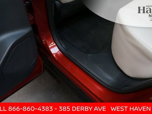Certified 2024 Nissan Rogue SV w/ SV Premium Package AWD/4WD image 40