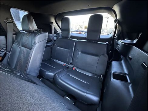 Used 2022 Mitsubishi Outlander SEL image 18