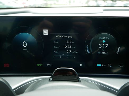 New 2026 Hyundai Ioniq 9 SEL image 13