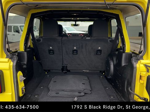 Used 2022 Jeep Wrangler Unlimited Rubicon image 22
