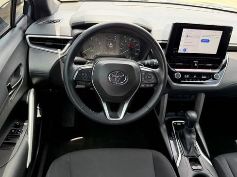 Used 2024 Toyota Corolla Cross AWD Hybrid image 25