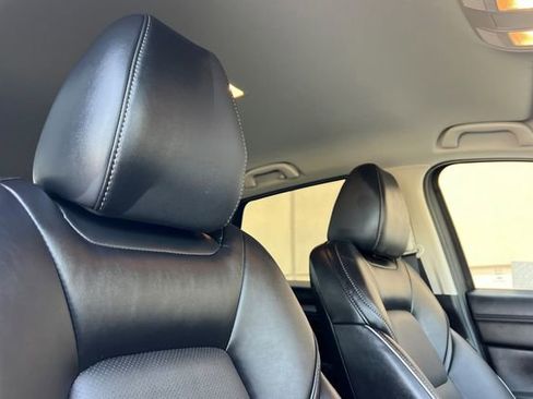 Used 2025 MAZDA CX-5 AWD 2.5 S w/ Select Package image 19