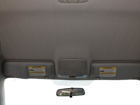 Used 2007 Subaru Outback 2.5i AWD/4WD image 23