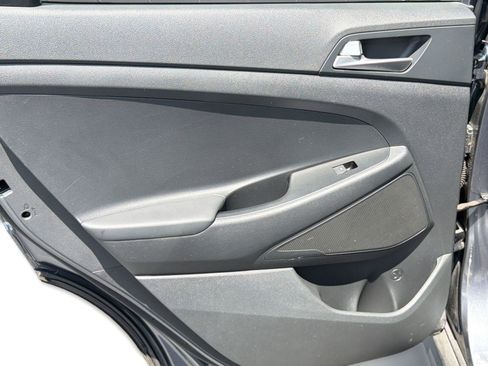 Used 2019 Hyundai Tucson SE AWD/4WD image 24