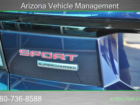 Used 2016 Land Rover Range Rover Sport Supercharged AWD/4WD image 17