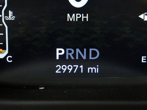 Used 2020 Jeep Wrangler Unlimited Rubicon w/ Uconnect 4C Nav & Sound Group image 21