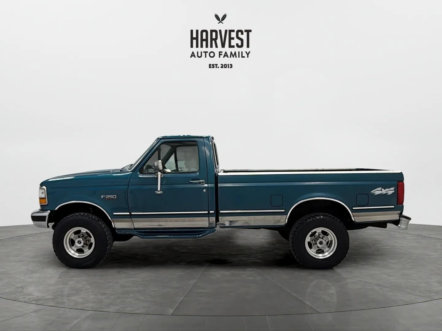 Used 1995 Ford F250 4x4 Regular Cab image 2