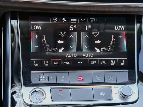 Used 2023 Audi Q7 2.0T Premium Plus w/ Premium Plus Package AWD/4WD image 34