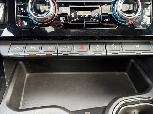 Used 2022 GMC Sierra 1500 AT4 image 19