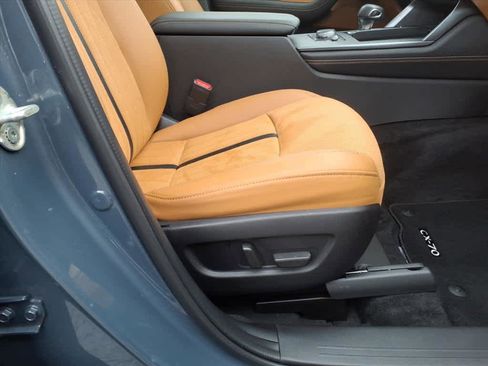 Used 2025 MAZDA CX-70 3.3 Turbo S w/ Premium Plus image 19