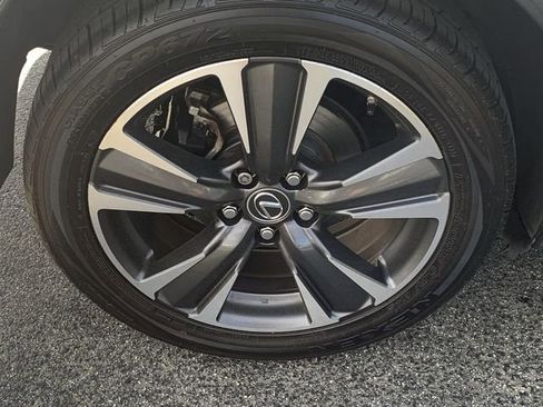 Used 2021 Lexus UX 200 w/ Premium Package FWD image 35