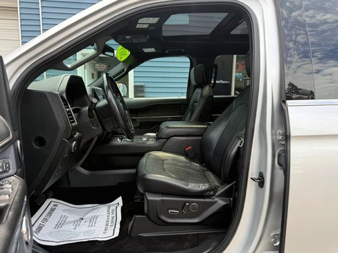 Used 2019 Ford Expedition Max Limited w/ Cargo Package AWD/4WD image 10