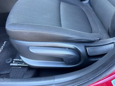 Used 2022 Hyundai Kona SEL FWD image 14