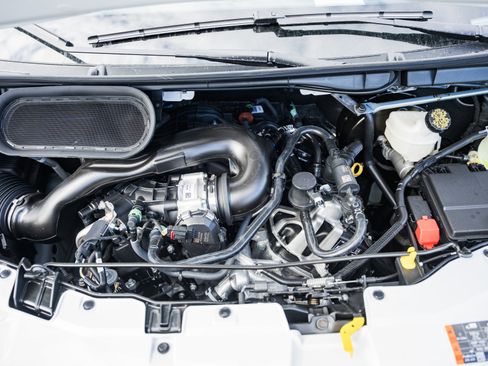 New 2026 Ford Transit 250 148 Medium Roof image 33