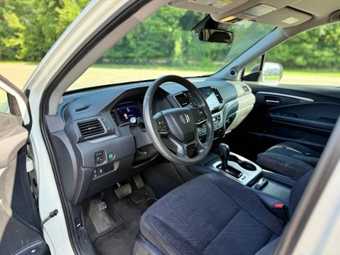 Used 2019 Honda Pilot EX image 13