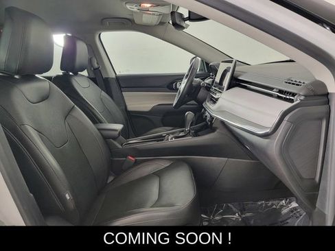 Used 2022 Jeep Compass Limited AWD/4WD image 18