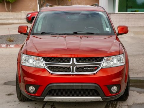Used 2013 Dodge Journey Crew w/ Flexible Seating Group AWD/4WD image 3