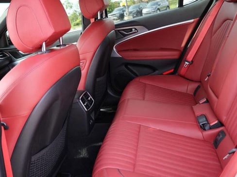 Used 2024 Genesis G70 2.5T w/ Sport Prestige Package AWD/4WD image 17