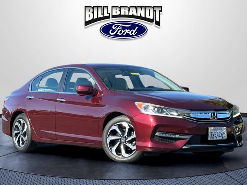 Used 2017 Honda Accord EX image 1
