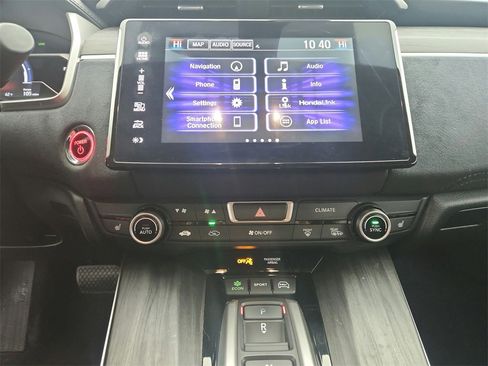 Used 2018 Honda Clarity Touring image 17